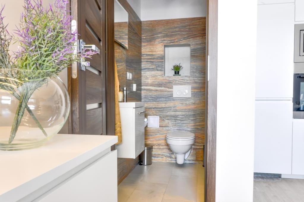 Ultracentral Modern Apartment Targu Mures Exterior photo